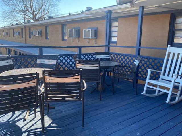 Andy Griffith Parkway Inn Mount Airy Exterior foto